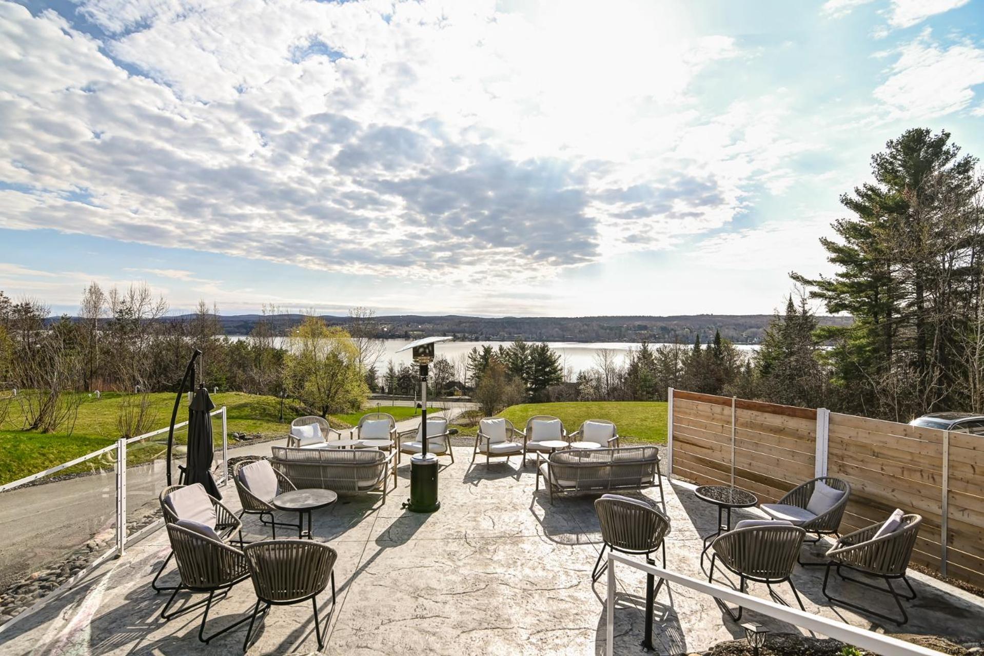 Location Au Sommet Du Lac Magog Exterior foto